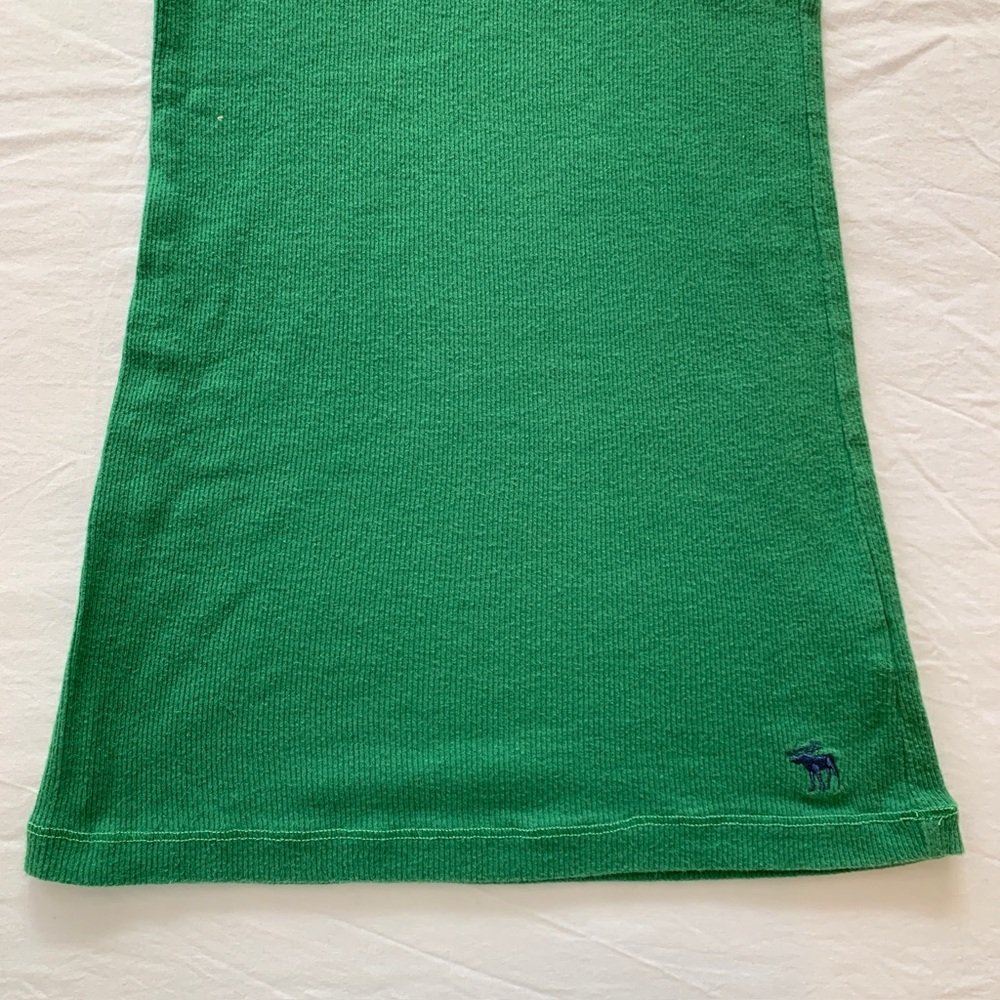 Abercrombie Ribbed Green Tank Top Juniors - Picture 3 of 15